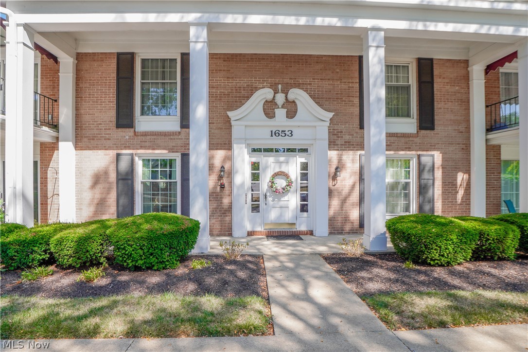 1653 Greenway Road SE North Canton OH 44709