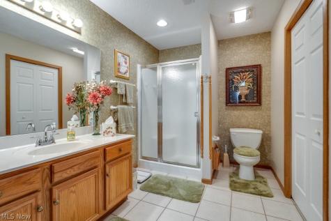 1055 Scottwood Place NE Massillon OH 44646