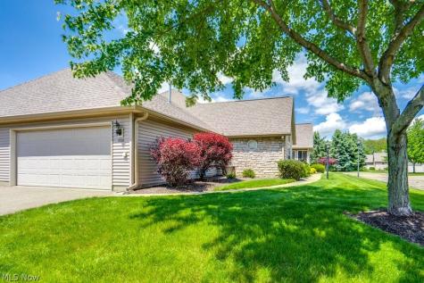 1055 Scottwood Place NE Massillon OH 44646