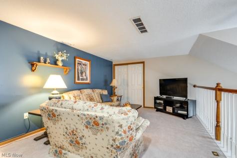 1055 Scottwood Place NE Massillon OH 44646
