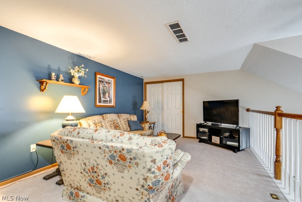 1055 Scottwood Place NE Massillon OH 44646