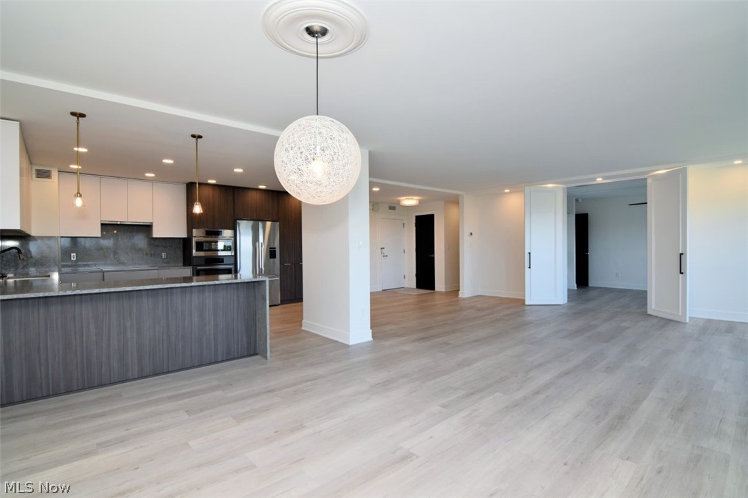 1 Bratenahl Place Bratenahl OH 44108
