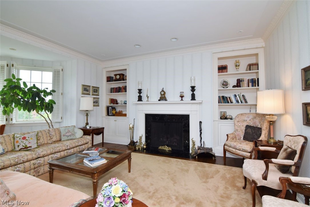 13515 Shaker Boulevard Cleveland OH 44120