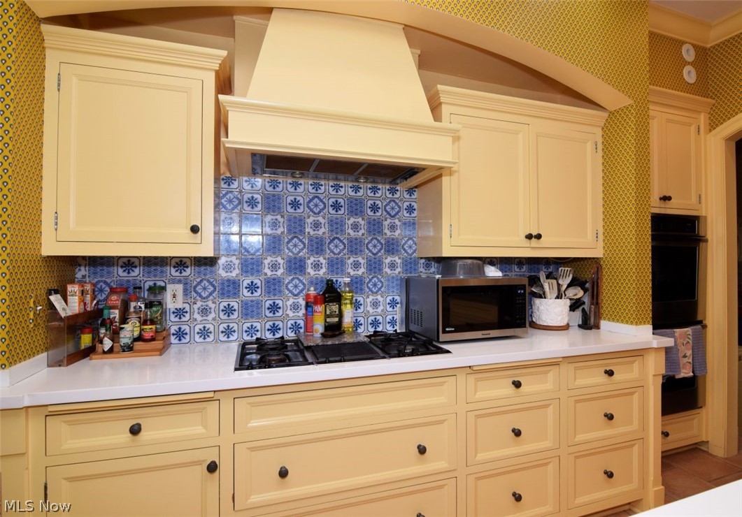 13515 Shaker Boulevard Cleveland OH 44120
