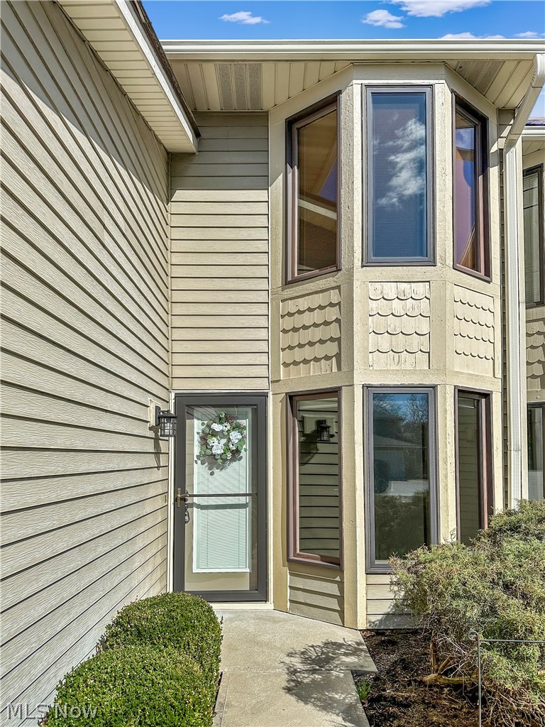 15504 Roxboro Drive Middleburg Heights OH 44130