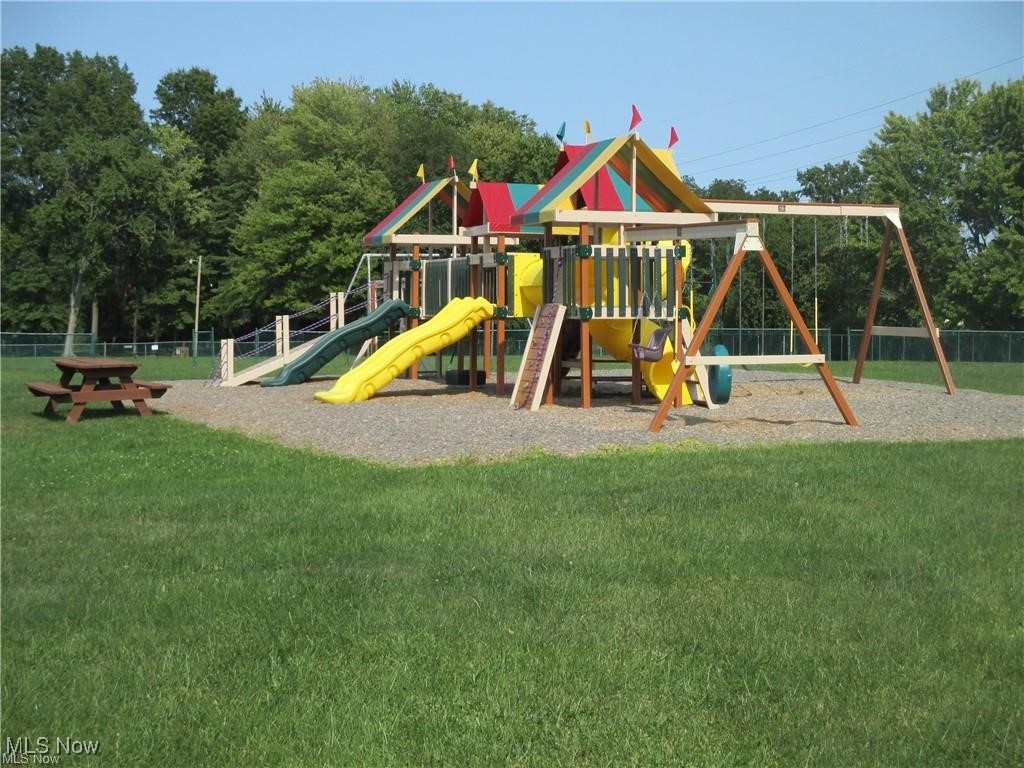 15504 Roxboro Drive Middleburg Heights OH 44130