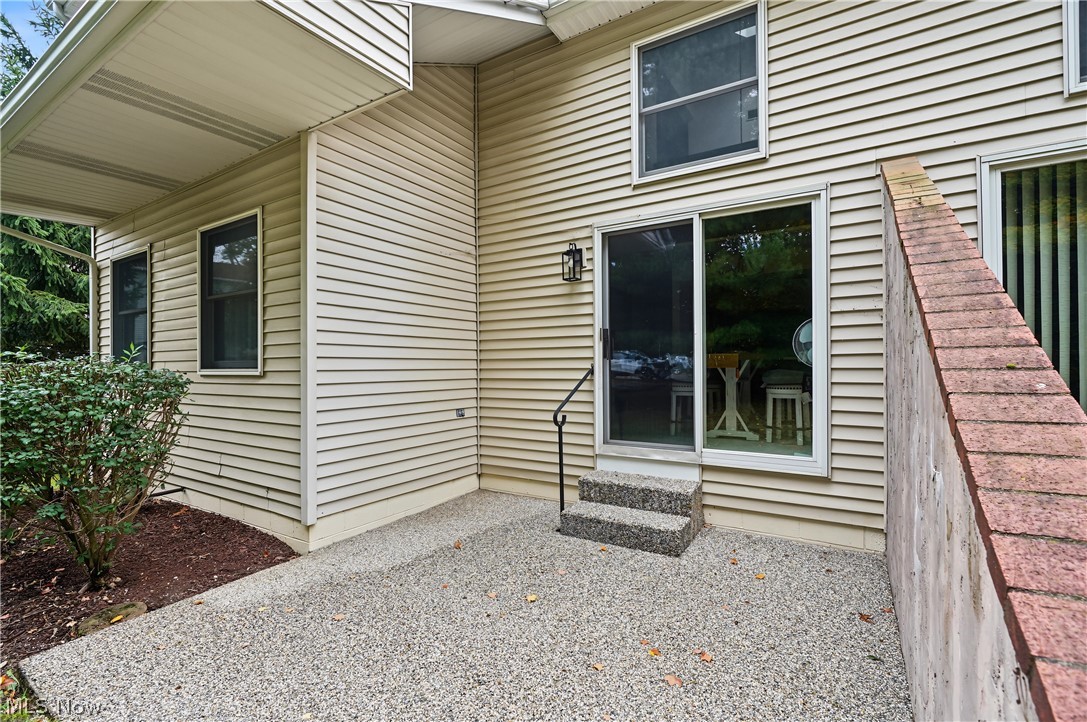1910 Lillian Road Stow OH 44224