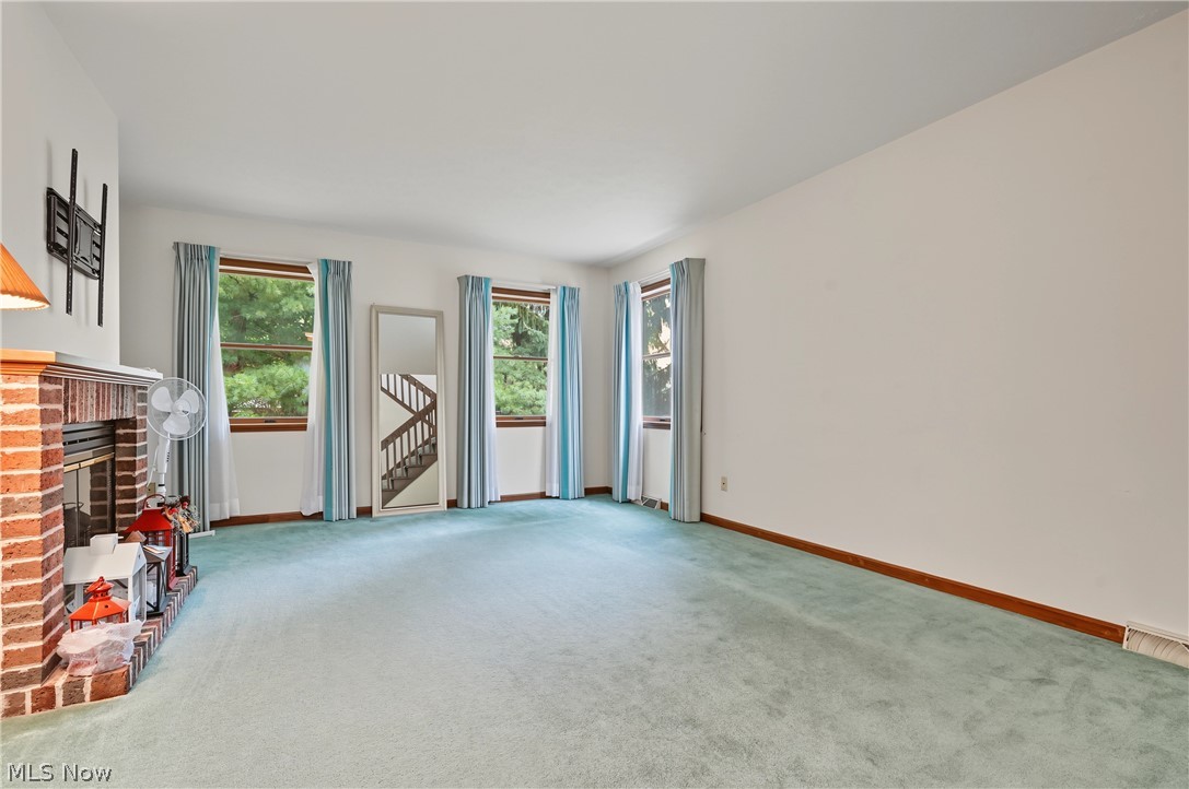 1910 Lillian Road Stow OH 44224