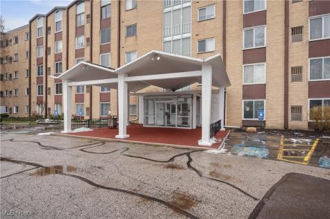25735 Lorain Road North Olmsted OH 44070