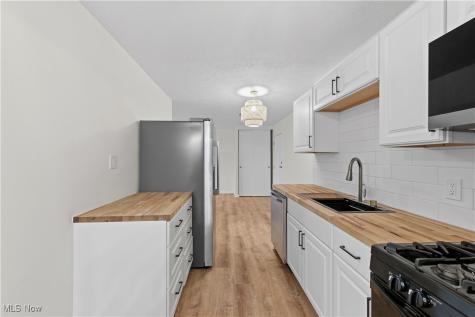 25735 Lorain Road North Olmsted OH 44070