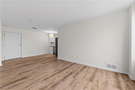 25735 Lorain Road North Olmsted OH 44070