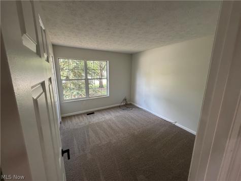 3352 Brookside Lane Cuyahoga Falls OH 44223