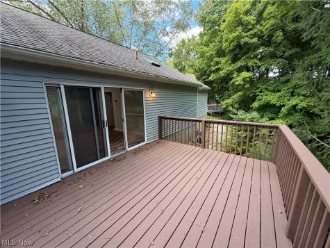 3352 Brookside Lane Cuyahoga Falls OH 44223