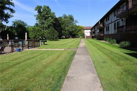 4849 Grace Road North Olmsted OH 44070