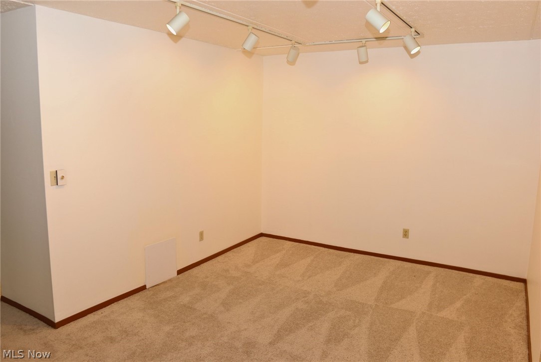 4849 Grace Road North Olmsted OH 44070