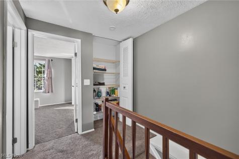 1210 Brookline Place Willoughby OH 44094