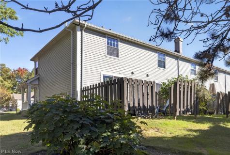1210 Brookline Place Willoughby OH 44094