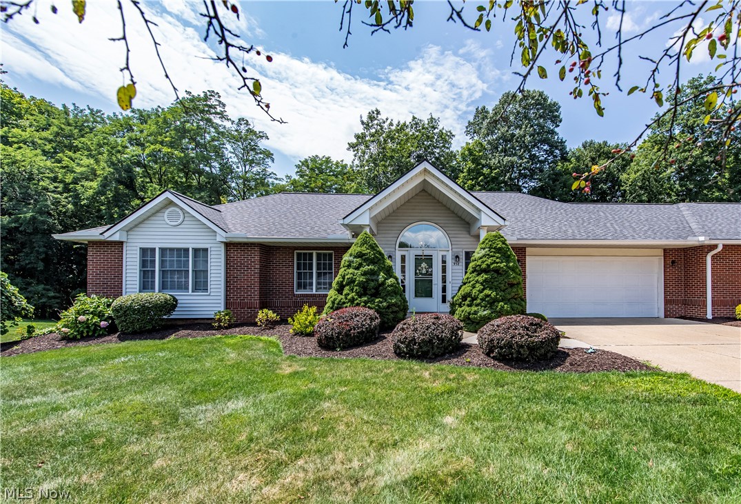 952 Rosemarie Circle Wadsworth OH 44281