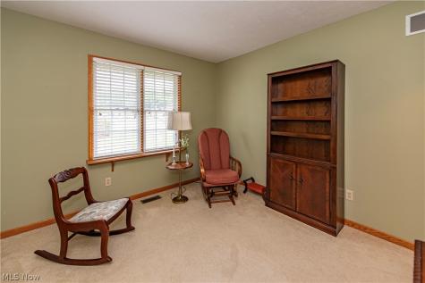952 Rosemarie Circle Wadsworth OH 44281