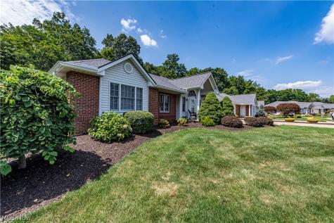 952 Rosemarie Circle Wadsworth OH 44281