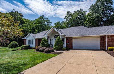 952 Rosemarie Circle Wadsworth OH 44281