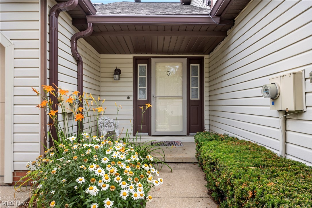 875 Hampton Circle Aurora OH 44202