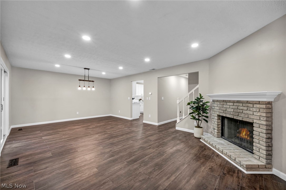 19311 Bradford Court Strongsville OH 44149