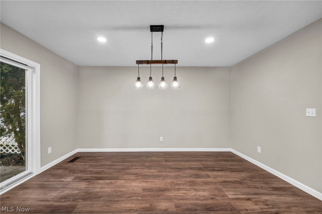 19311 Bradford Court Strongsville OH 44149
