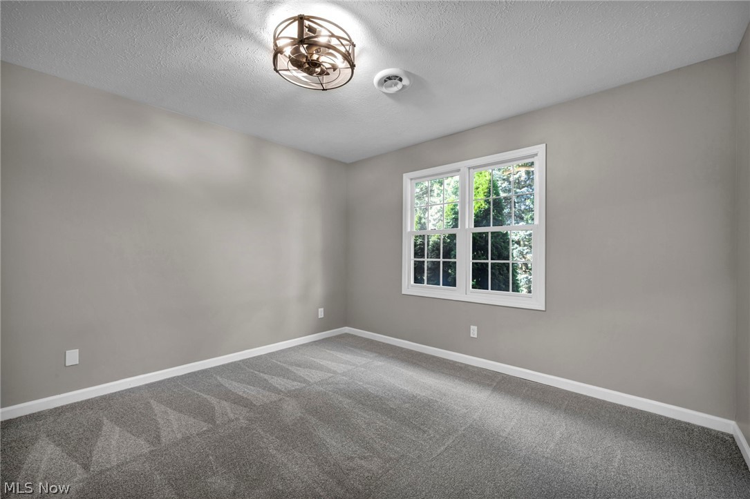 19311 Bradford Court Strongsville OH 44149