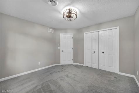 19311 Bradford Court Strongsville OH 44149