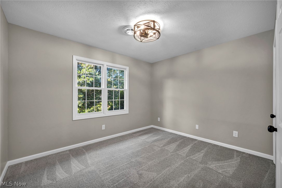 19311 Bradford Court Strongsville OH 44149