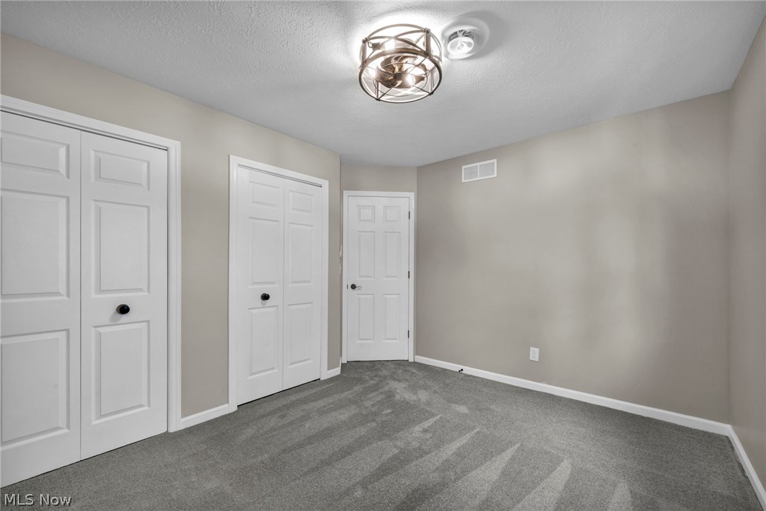 19311 Bradford Court Strongsville OH 44149
