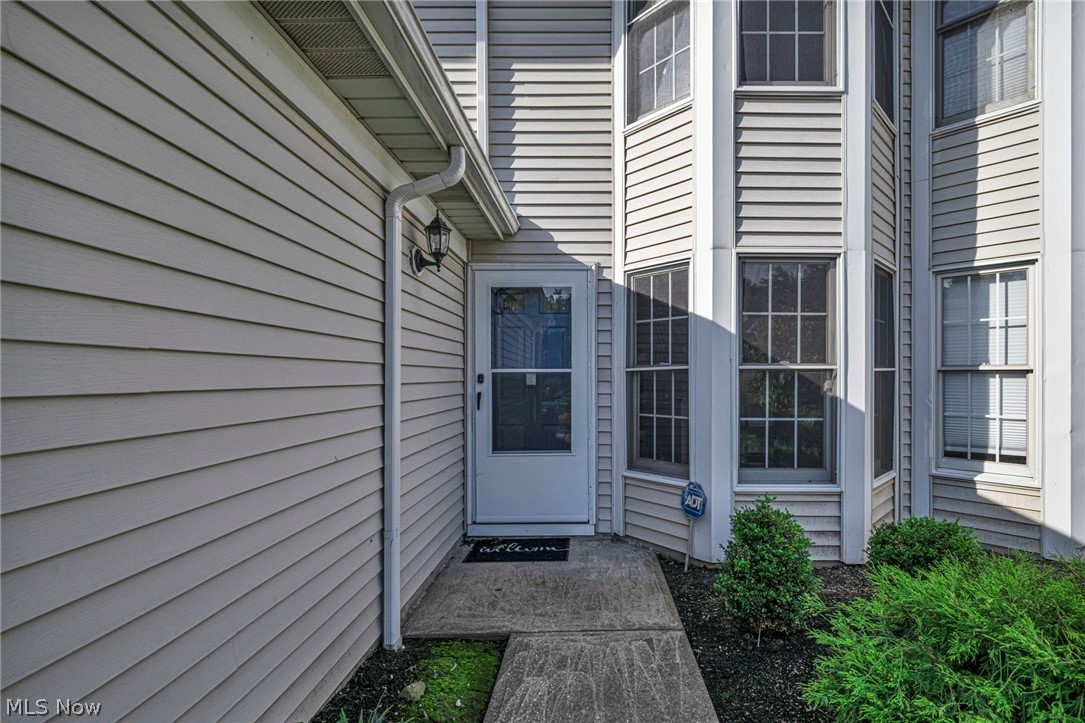 19311 Bradford Court Strongsville OH 44149