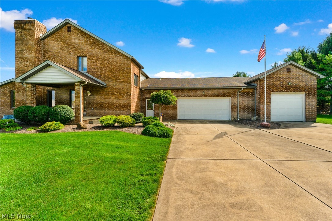 594 Shadydale Drive Canfield OH 44406