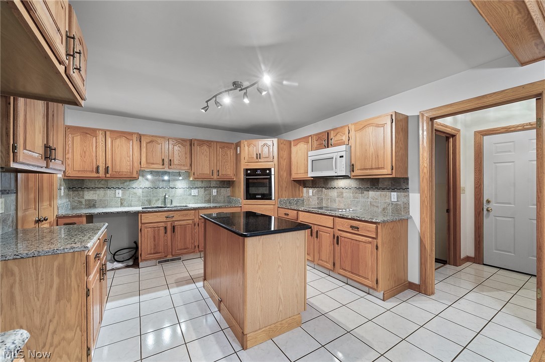 594 Shadydale Drive Canfield OH 44406