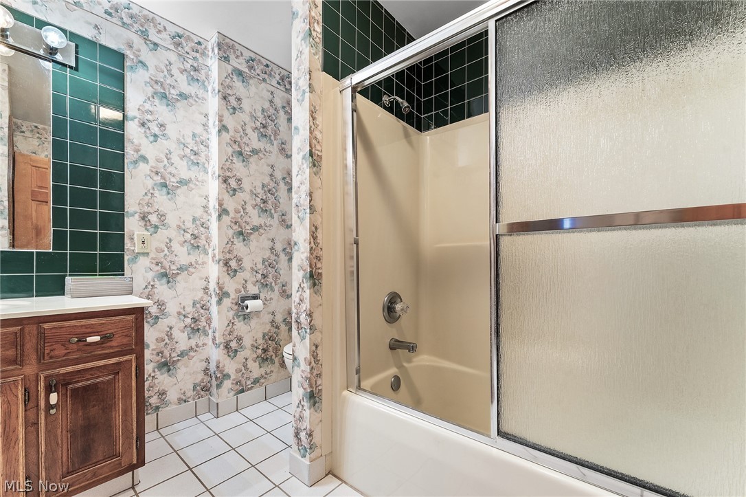 594 Shadydale Drive Canfield OH 44406