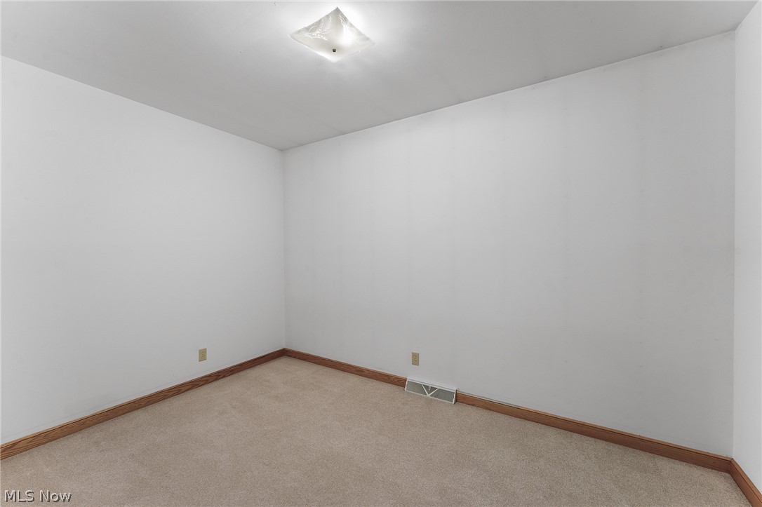 594 Shadydale Drive Canfield OH 44406