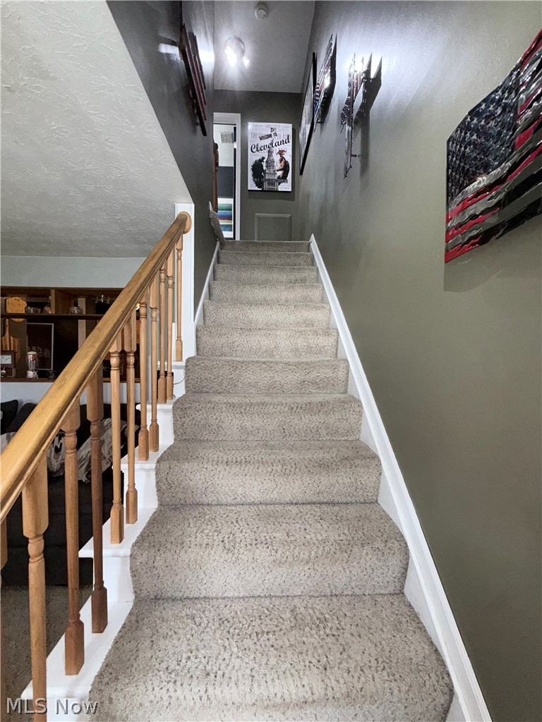 3433 Beaver Trail Aurora OH 44202