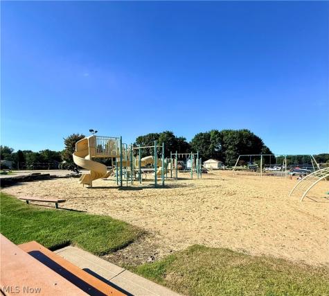 3433 Beaver Trail Aurora OH 44202