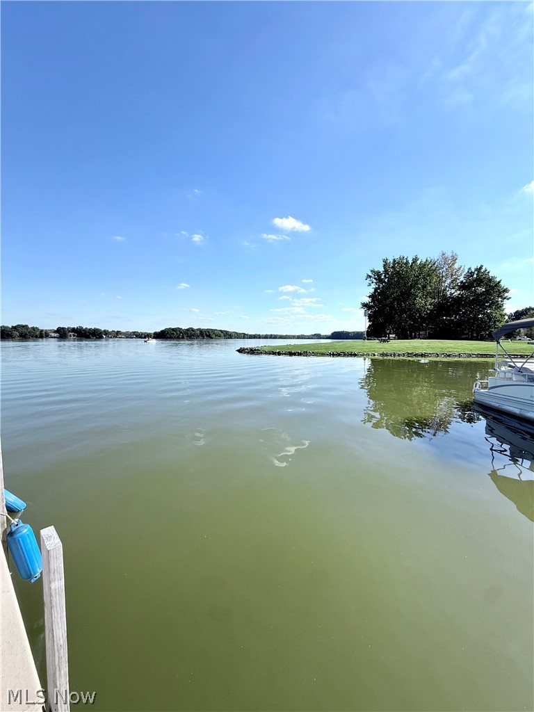 3433 Beaver Trail Aurora OH 44202