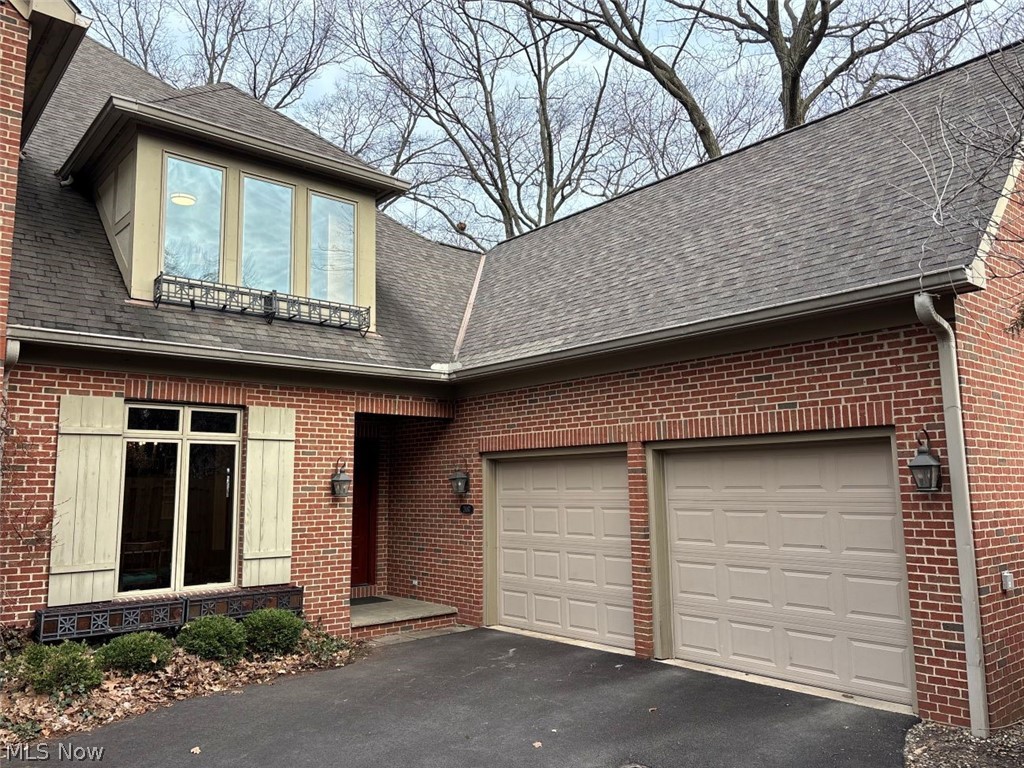 2487 Fairmount Boulevard Cleveland Heights OH 44106