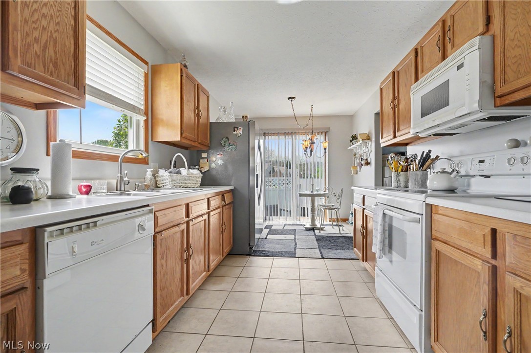 1484 Waters Edge Drive Akron OH 44313