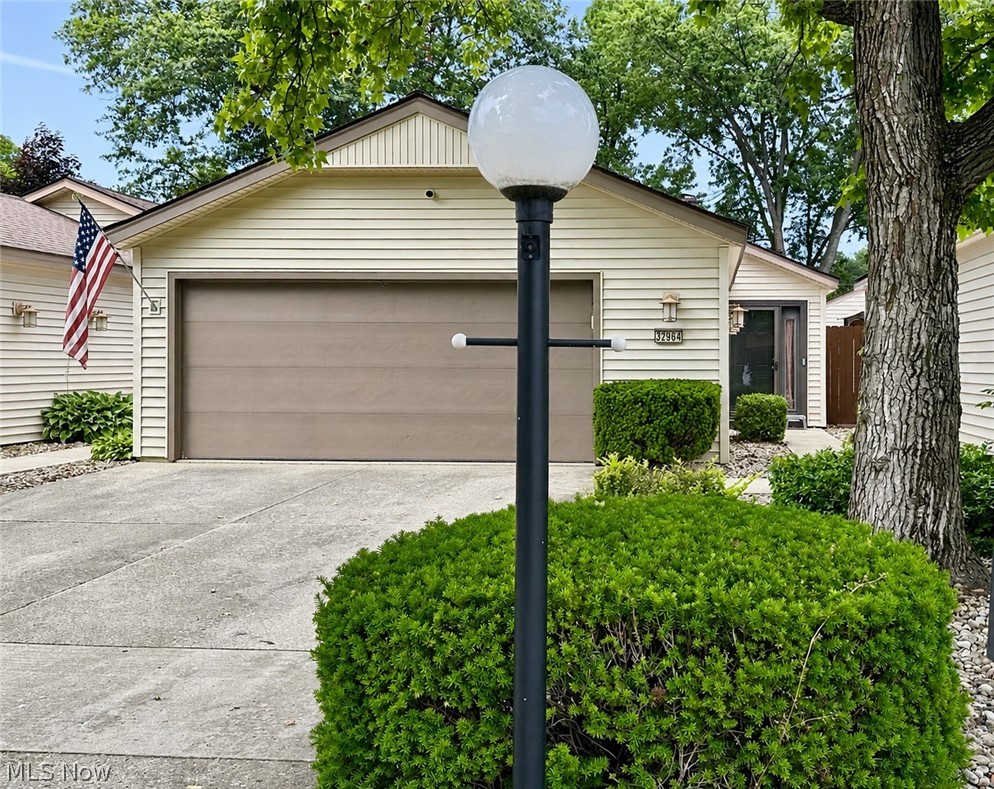 32964 Fern Tree Lane North Ridgeville OH 44039