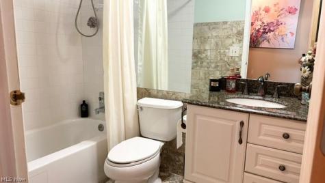 32964 Fern Tree Lane North Ridgeville OH 44039