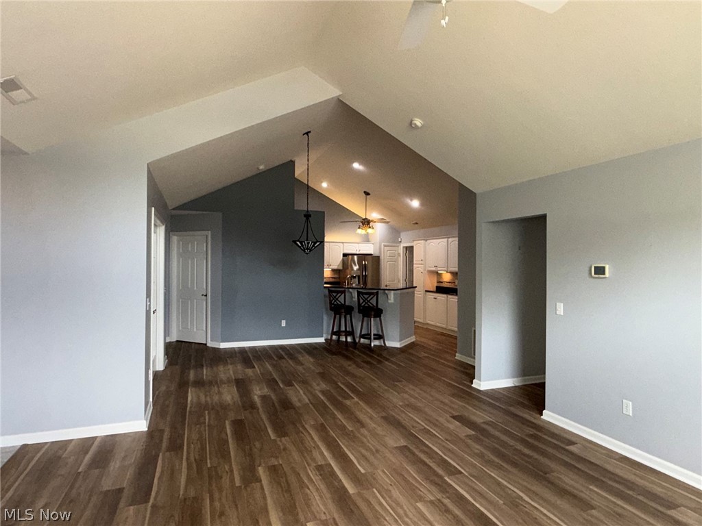1203 River Glen Drive NE Warren OH 44484