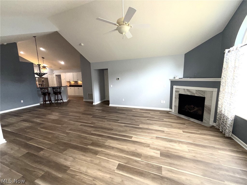 1203 River Glen Drive NE Warren OH 44484