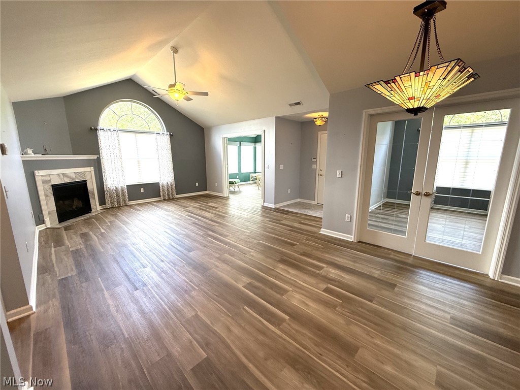 1203 River Glen Drive NE Warren OH 44484