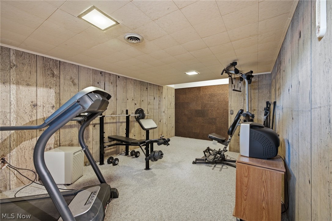 1138 Village Lane Ashland OH 44805