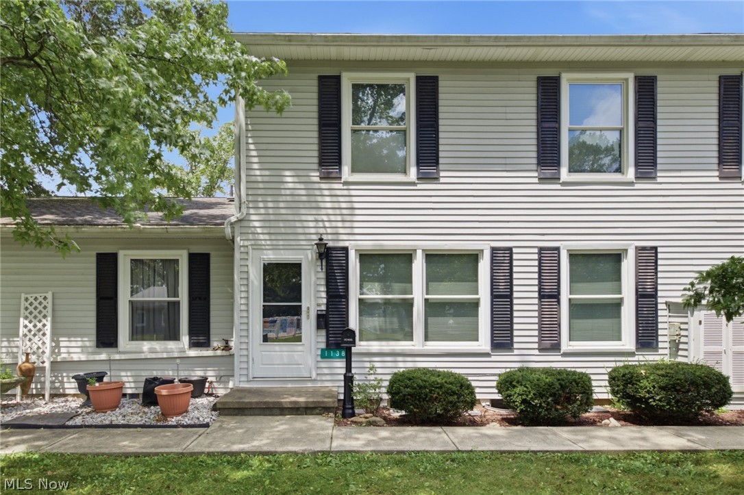 1138 Village Lane Ashland OH 44805