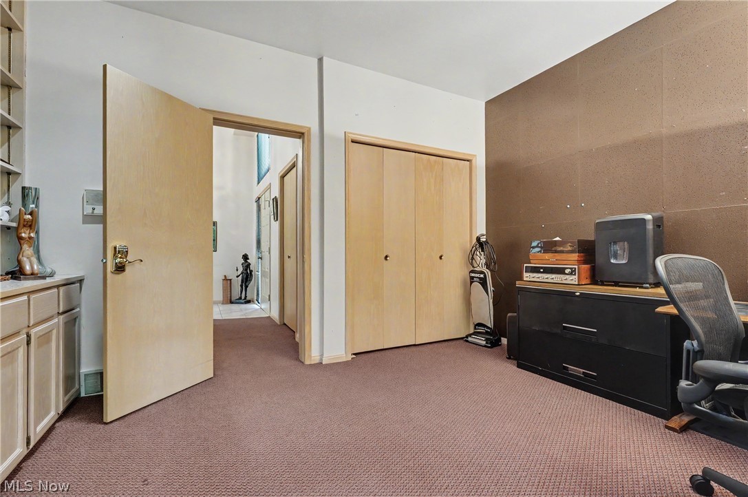 2214 Stone Creek Trail Cuyahoga Falls OH 44223